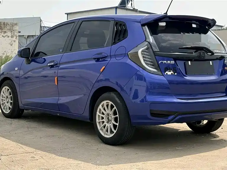 Honda Fit 2018 — фото 13