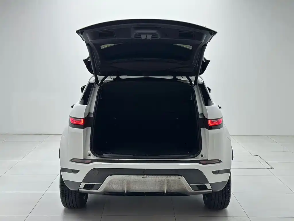 Land Rover Range Rover Evoque 2023 — фото 20