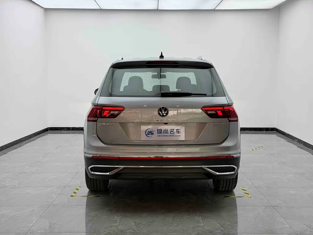 Volkswagen Tiguan L 2022 — фото 29
