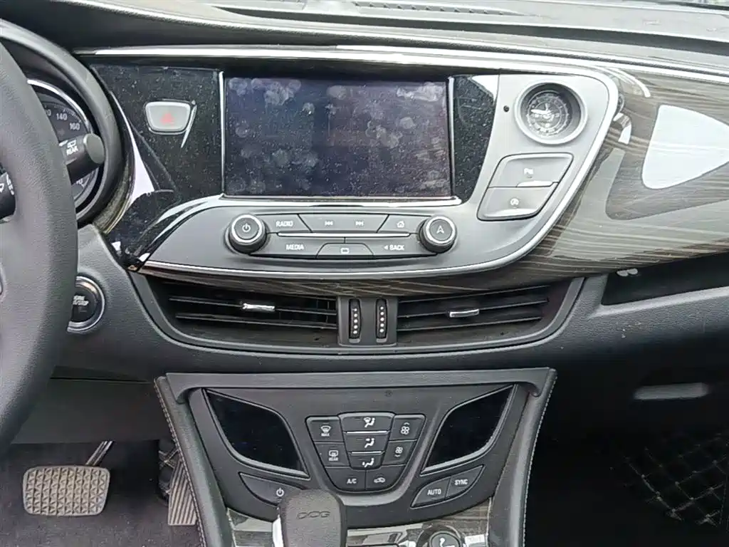 Buick Envision Plus 2021 — фото 6