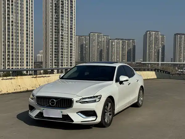 Volvo S60 2021