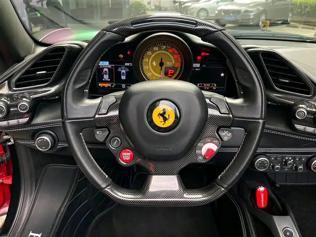 Ferrari 488 2017 — фото 8