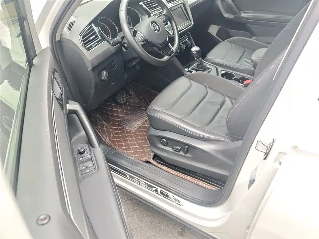 Volkswagen Tiguan L 2019 — фото 14