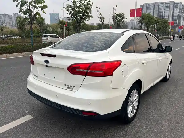 Ford Focus 2015