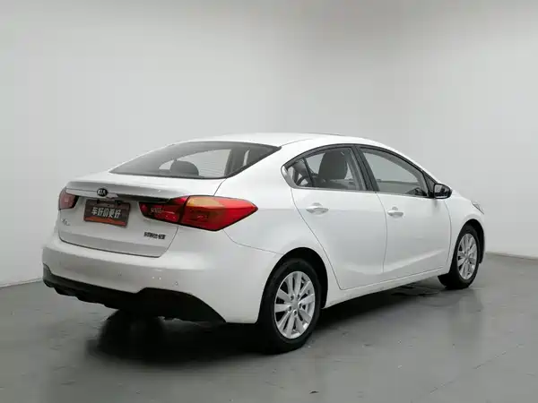 Kia K3 2015