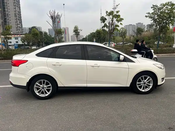 Ford Focus 2015