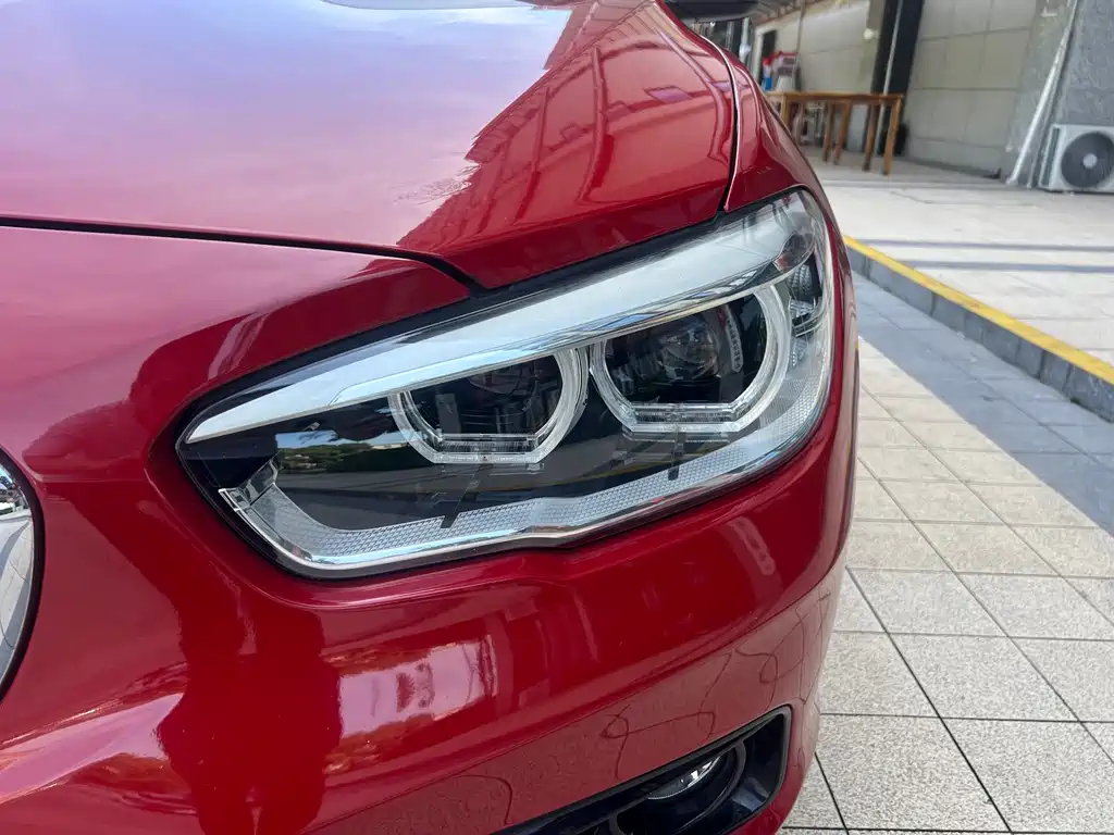 BMW 1 Series 2019