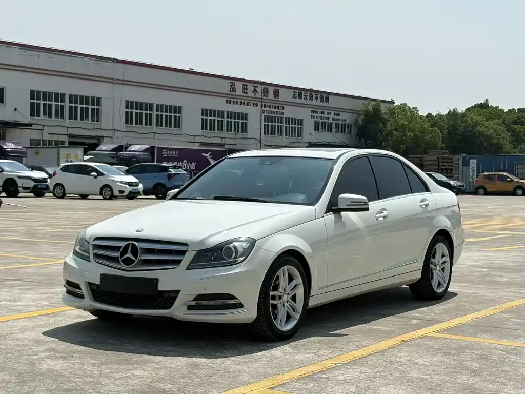 Mercedes-Benz C-Class 2013 — фото 1