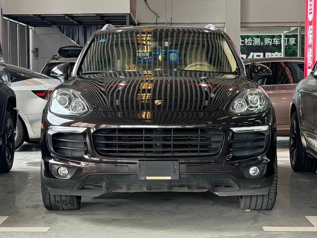 Porsche Cayenne 2016
