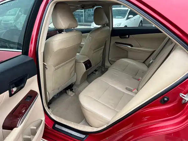 Toyota Camry 2013