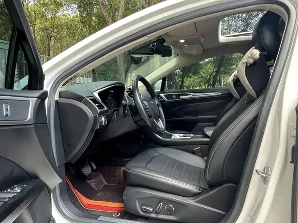 Ford Mondeo 2017