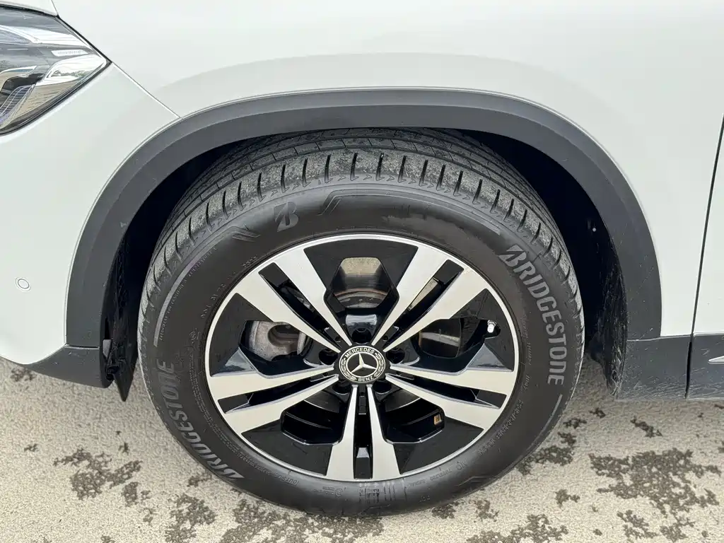 Mercedes-Benz GLA 2023 — фото 9