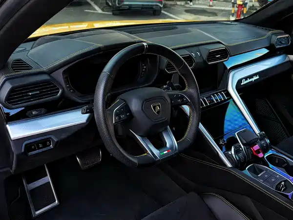 Lamborghini Urus 2019