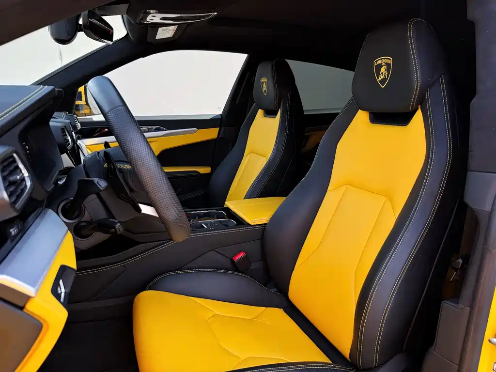 Lamborghini Urus 2023 — фото 4