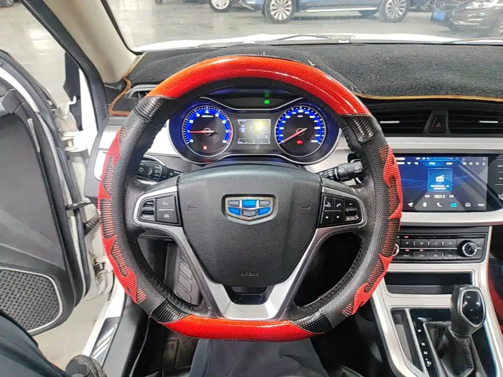 Geely Vision 2017 — фото 11