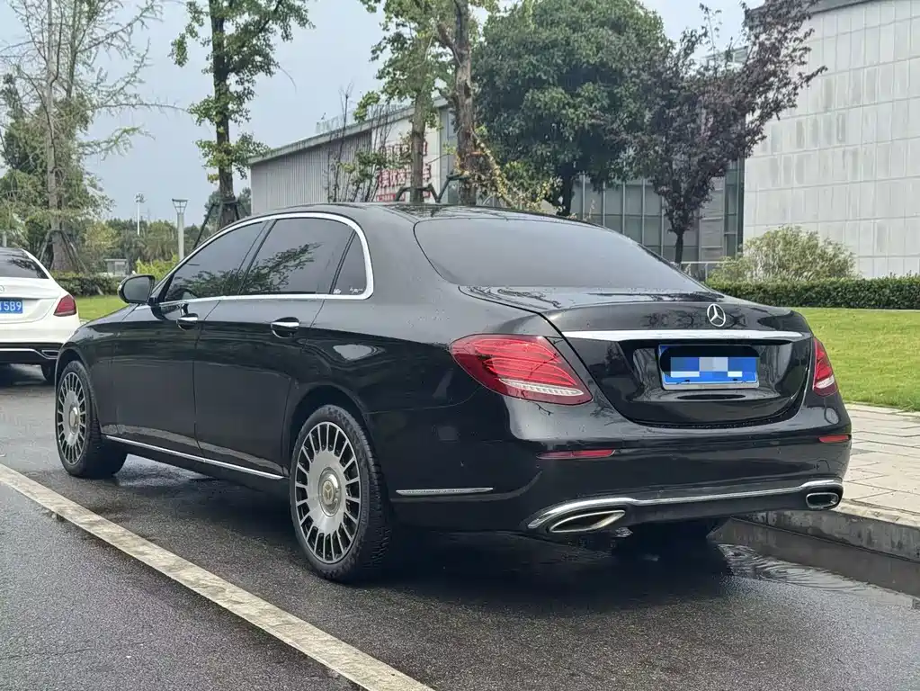 Mercedes-Benz E-Class 2016