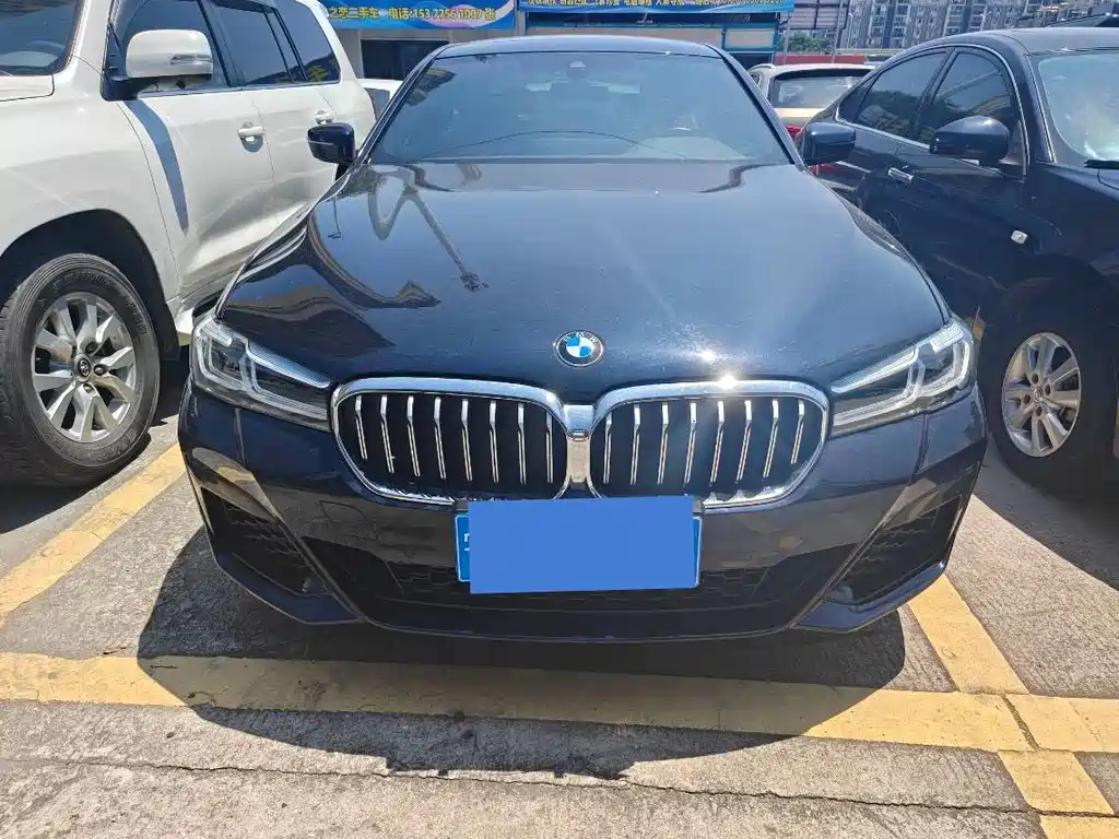 BMW 5 Series 2022