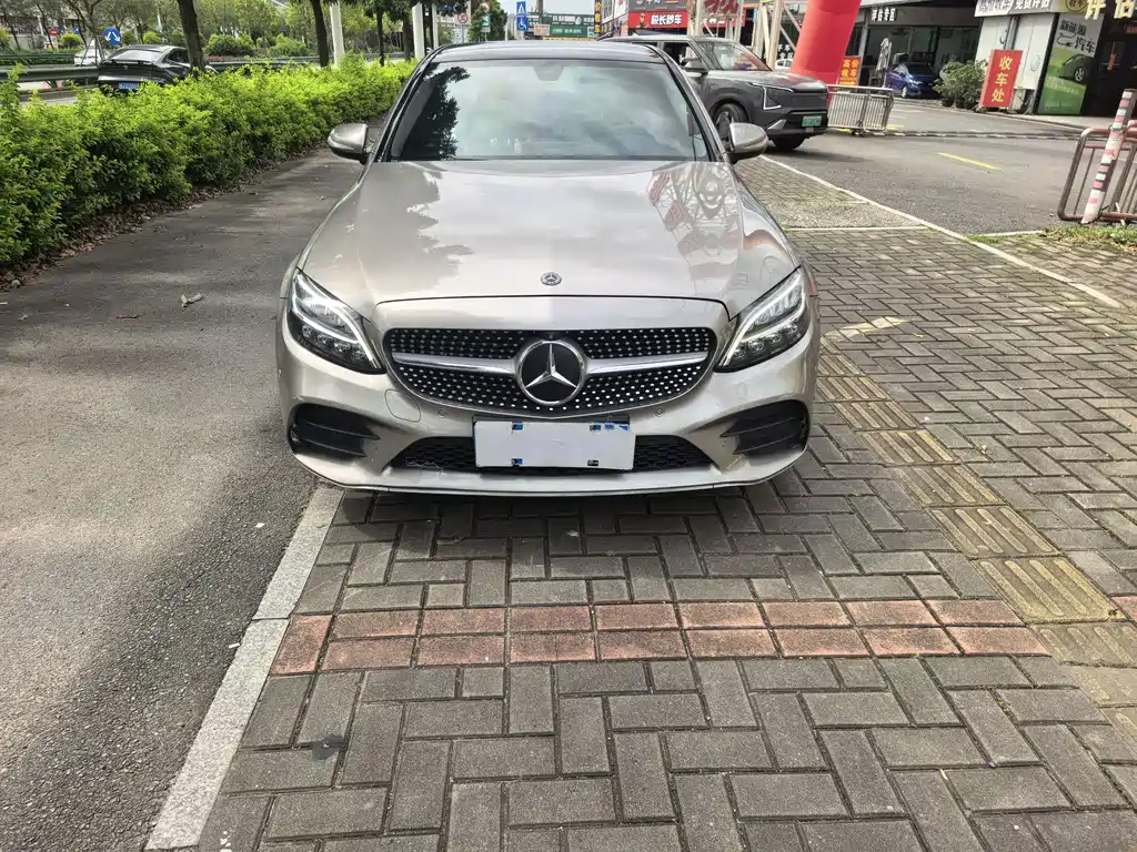 Mercedes-Benz C-Class 2019