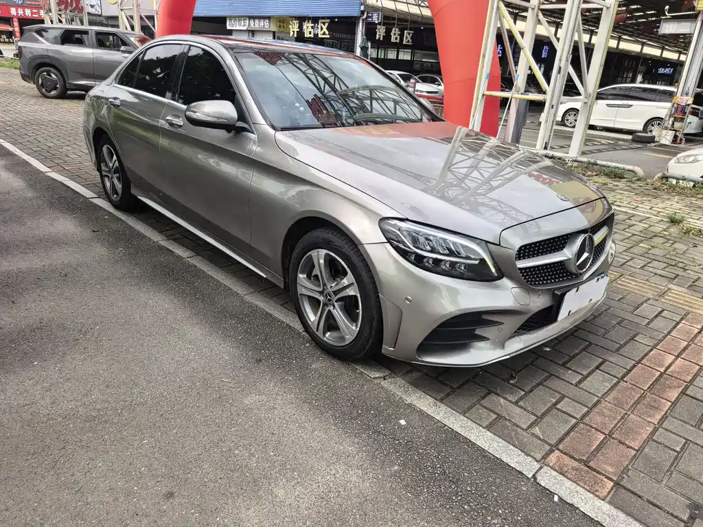 Mercedes-Benz C-Class 2019