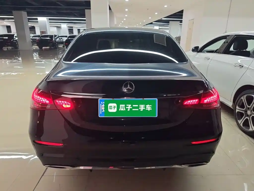 Mercedes-Benz E-Class 2022