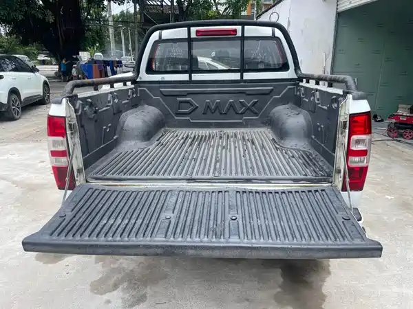 Isuzu RE-MAX Ruimai 2016