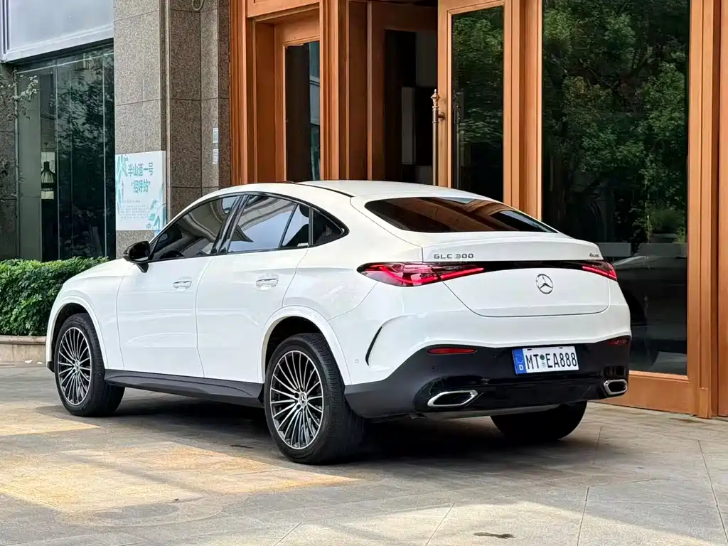 Mercedes-Benz GLC Coupe 2025 — фото 6