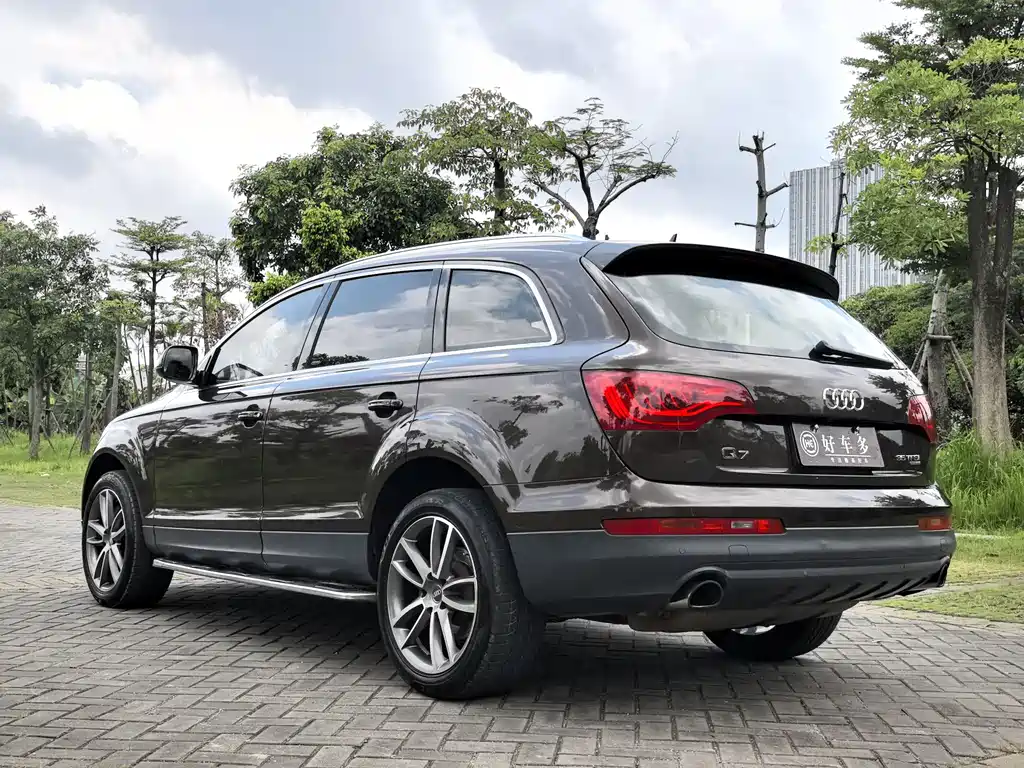 Audi Q7 2015 — фото 7