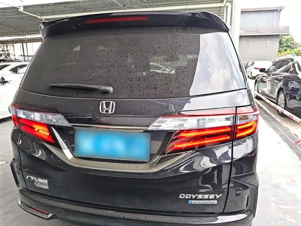 Honda Odyssey 2019 — фото 6