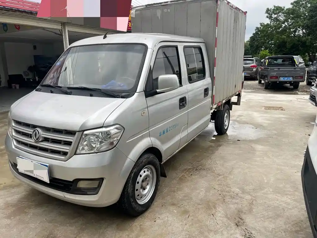 Dongfeng Xiaokang C32 2018 — фото 1