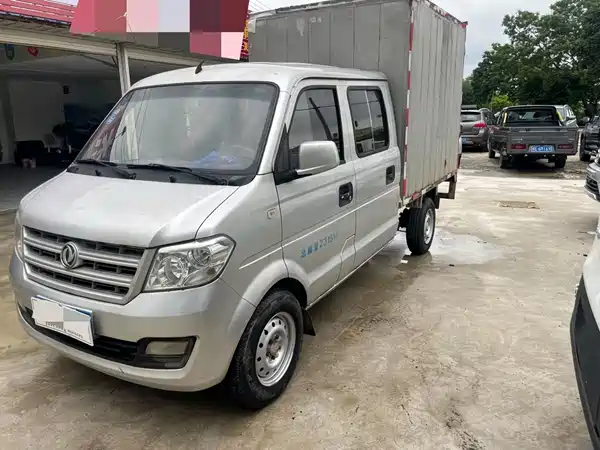 Dongfeng Xiaokang C32 2018