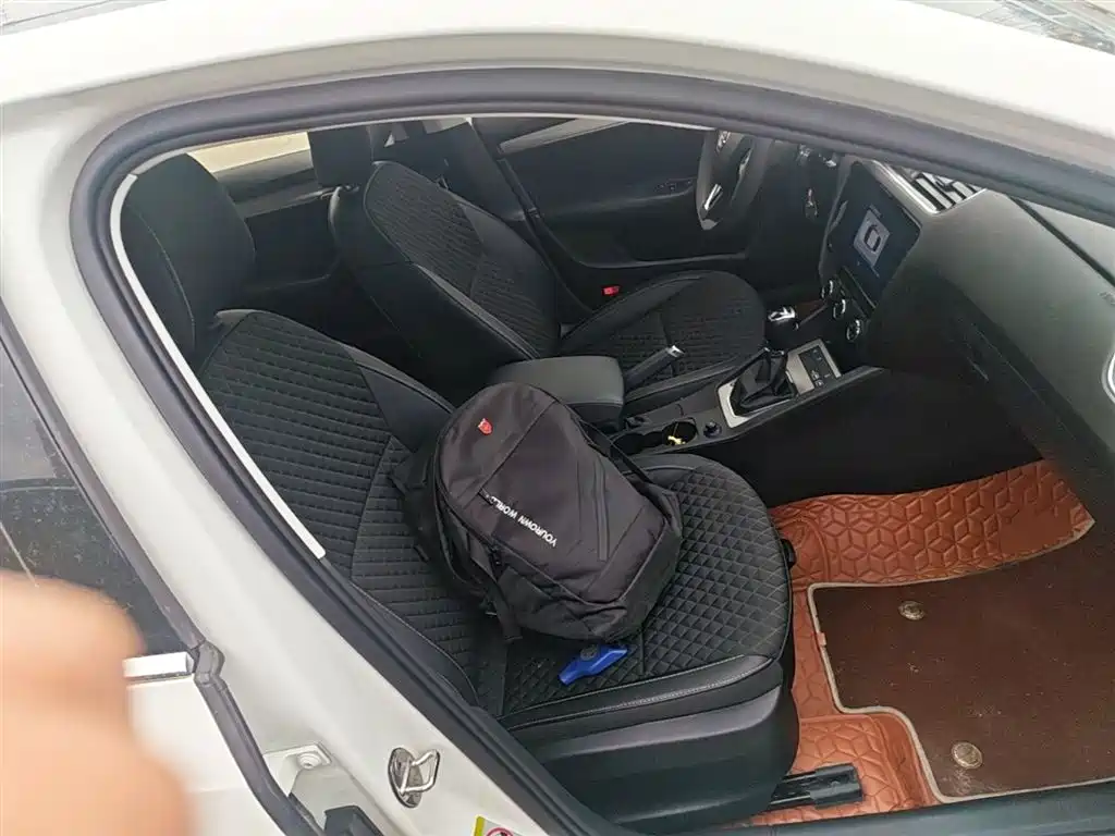 Skoda Octavia 2019 — фото 25