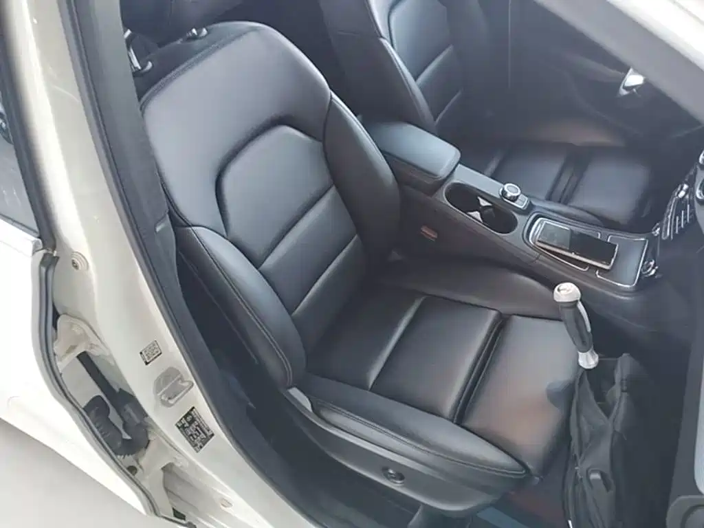 Mercedes-Benz B-Class 2017 — фото 25