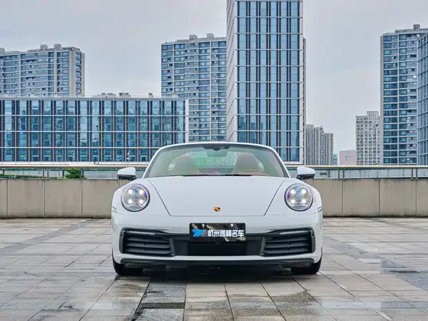 Porsche 911 2024