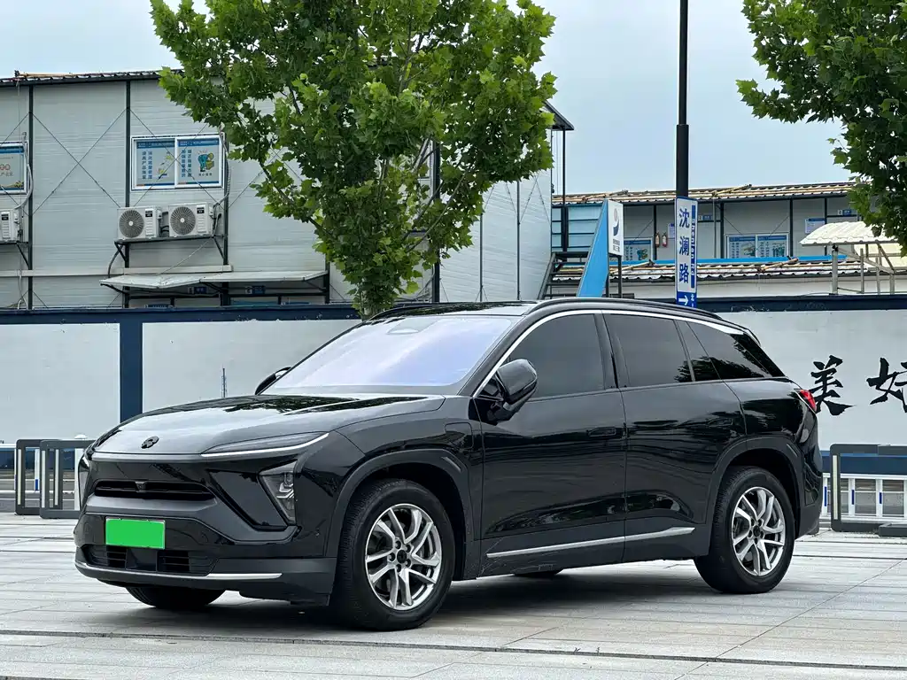 NIO ES6 2021