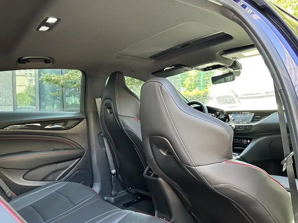 Buick Regal 2023 — фото 16