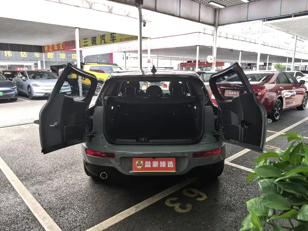 MINI Clubman 2019 — фото 11