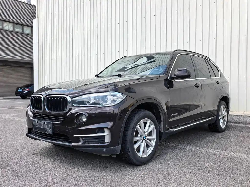 BMW X5 2015 — фото 1