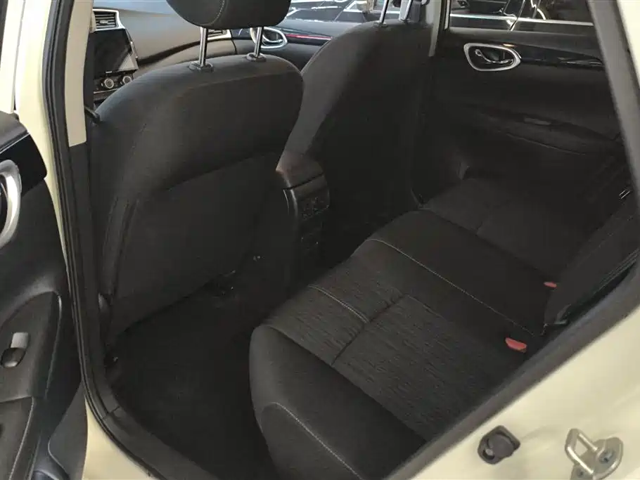 Nissan Sylphy 2025 — фото 11