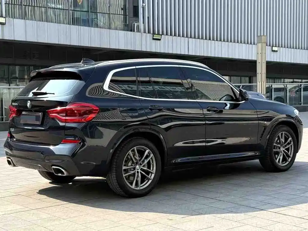 BMW X3 2021