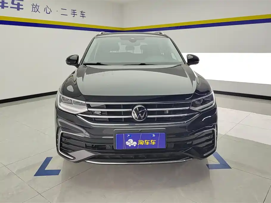 Volkswagen Tiguan L 2023 — фото 2