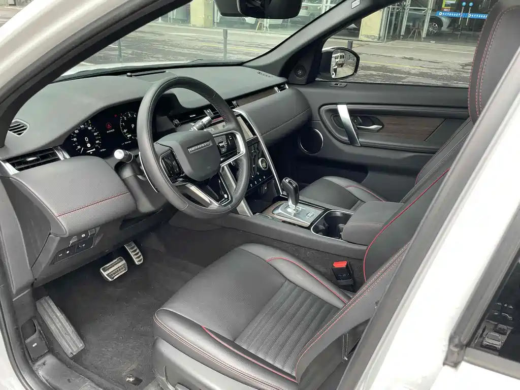 Land Rover Discovery Sport Hybrid 2023 — фото 4