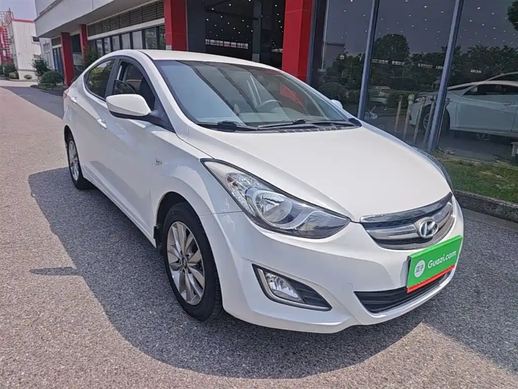 Hyundai Elantra Langdong 2016 — фото 4