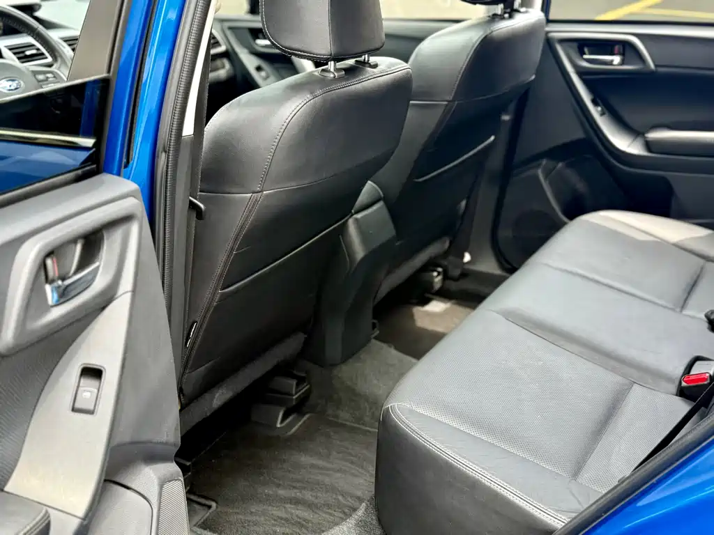 Subaru Forester 2015 — фото 13