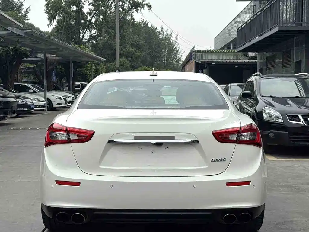 Maserati Ghibli 2016 — фото 8