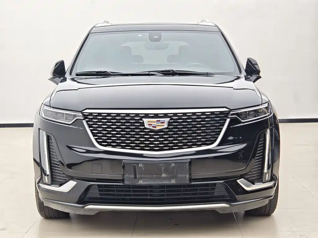 Cadillac XT6 2020 — фото 2