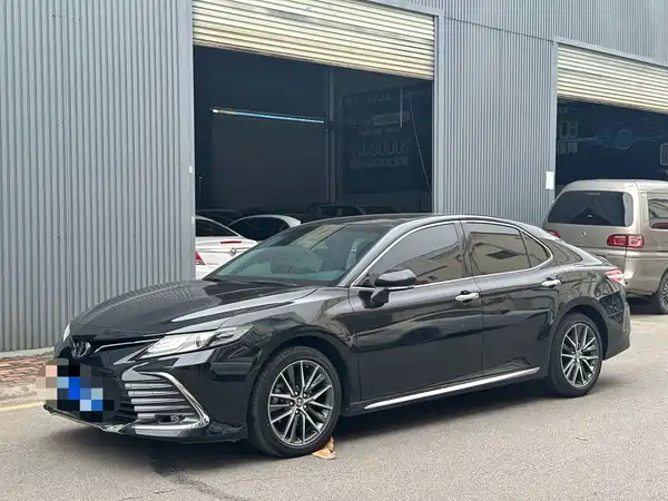 Toyota Camry 2023