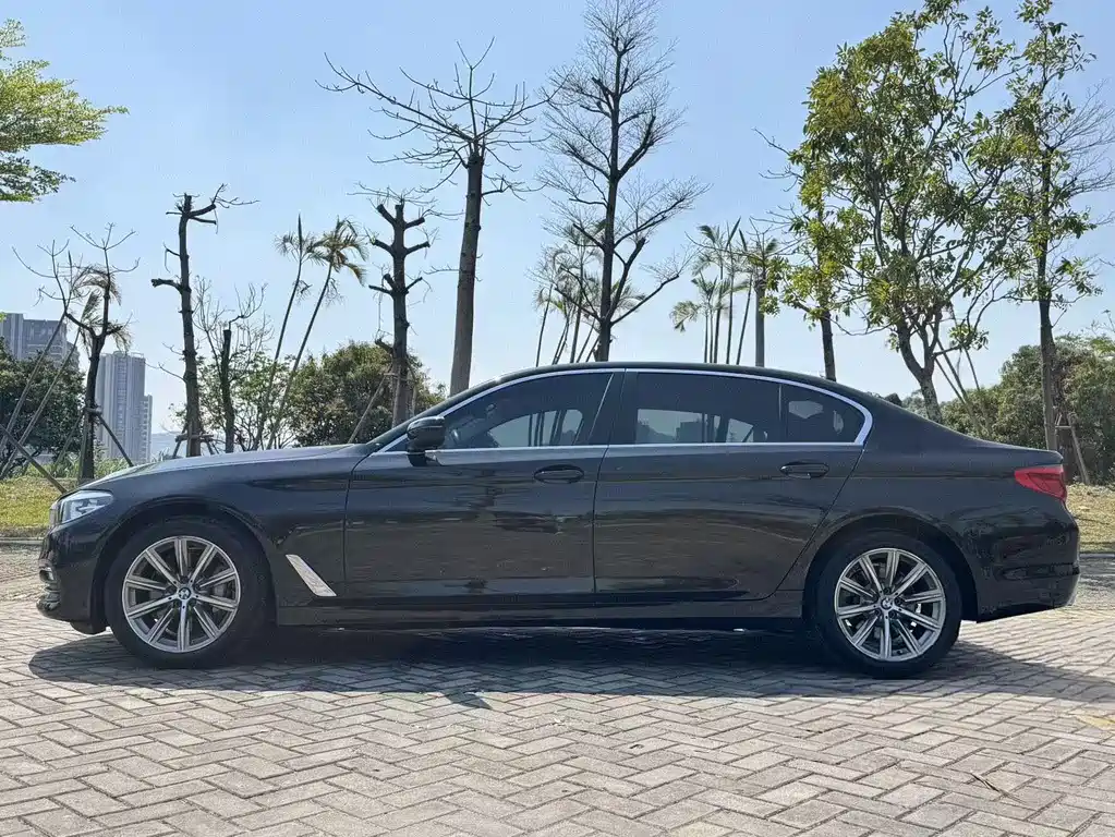 BMW 5 Series 2017