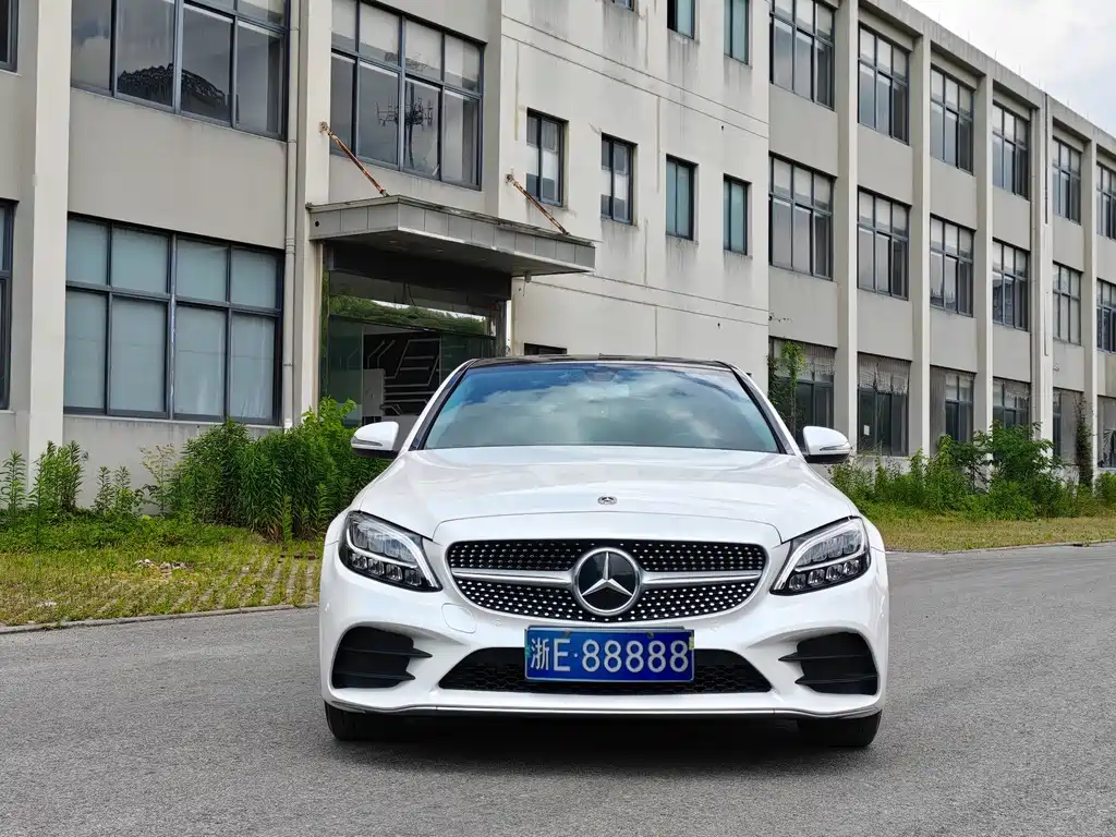 Mercedes-Benz C-Class 2020 — фото 2