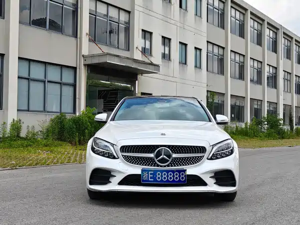 Mercedes-Benz C-Class 2020