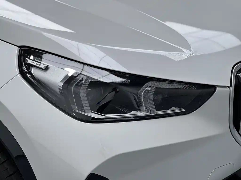 BMW X1 2023 — фото 4